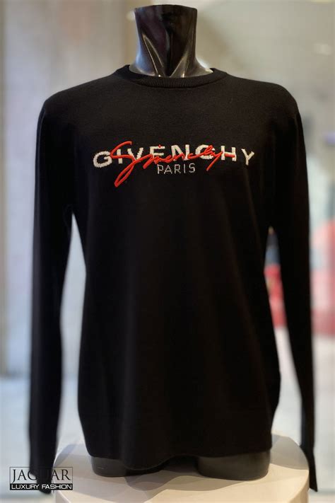 Givenchy Wool Pull .